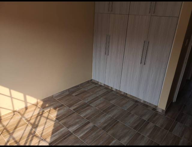 2 BEDROOM APARTMENT TO LET IN PRESTBURY
